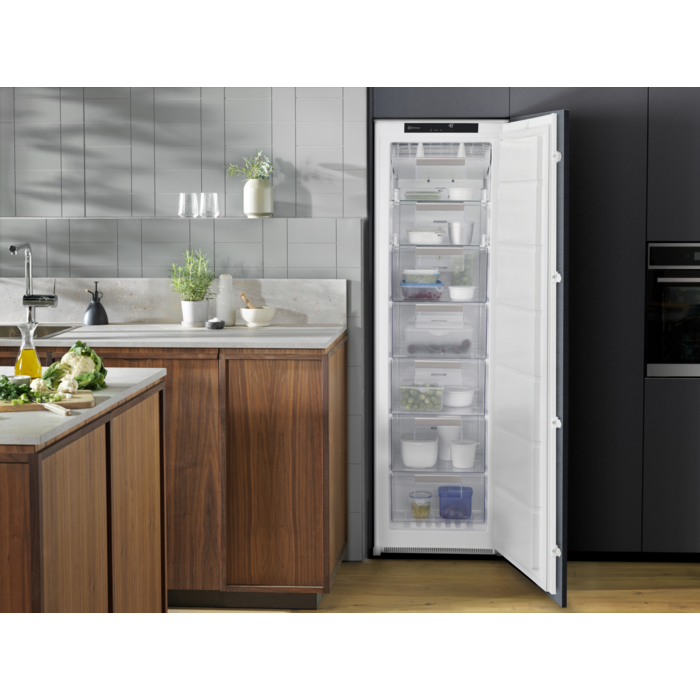 Electrolux - Встраиваемые морозильные камеры - LUT6NF18S