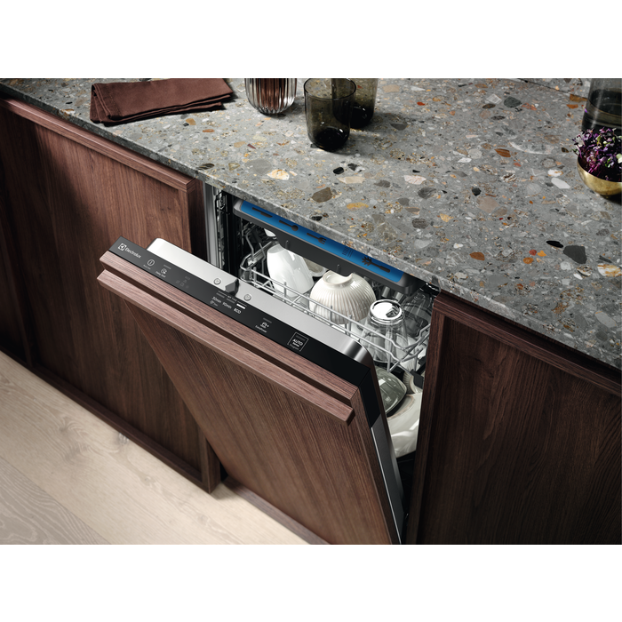 Electrolux - Встраиваемые посудомоечные машины - EEM23100L