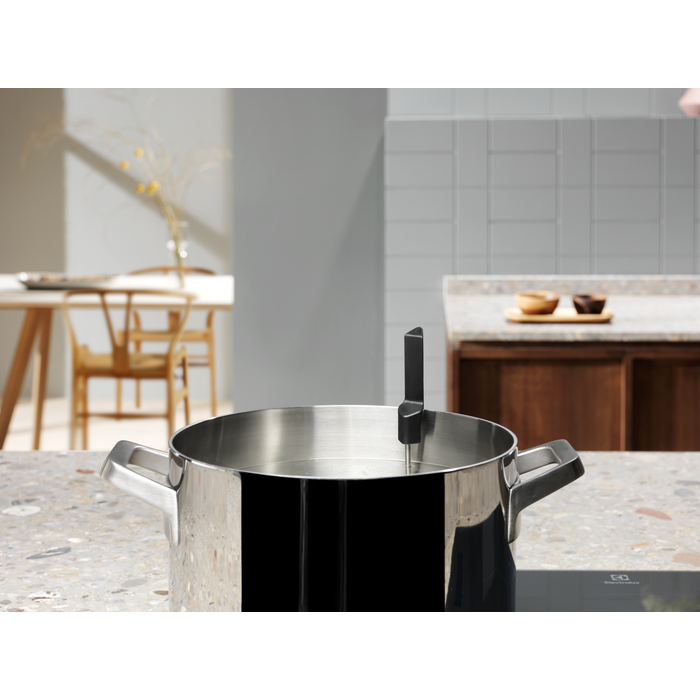 Electrolux - Индукционные варочные панели - EIS8648