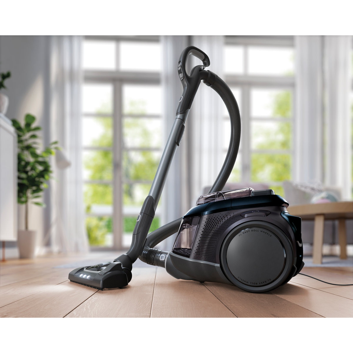 Electrolux - Безмішковий пилосос - PC91-8STM