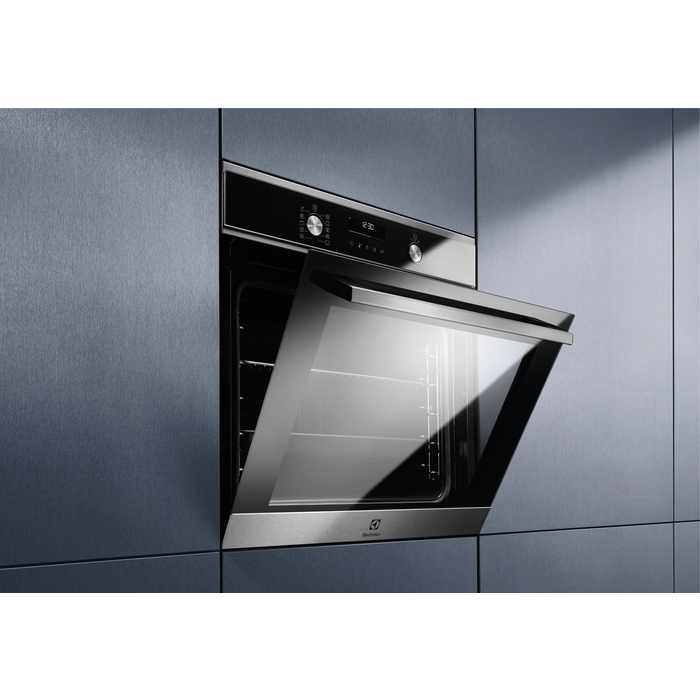 Electrolux - Pyrolytic oven - EOF6P76BX