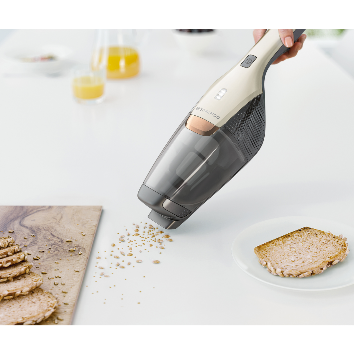 Electrolux - Беспроводной пылесос - EERC73SW