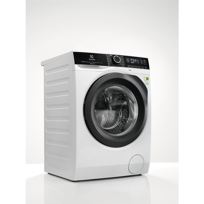 Electrolux - 9 kg washing machine - EW8F1R69SA