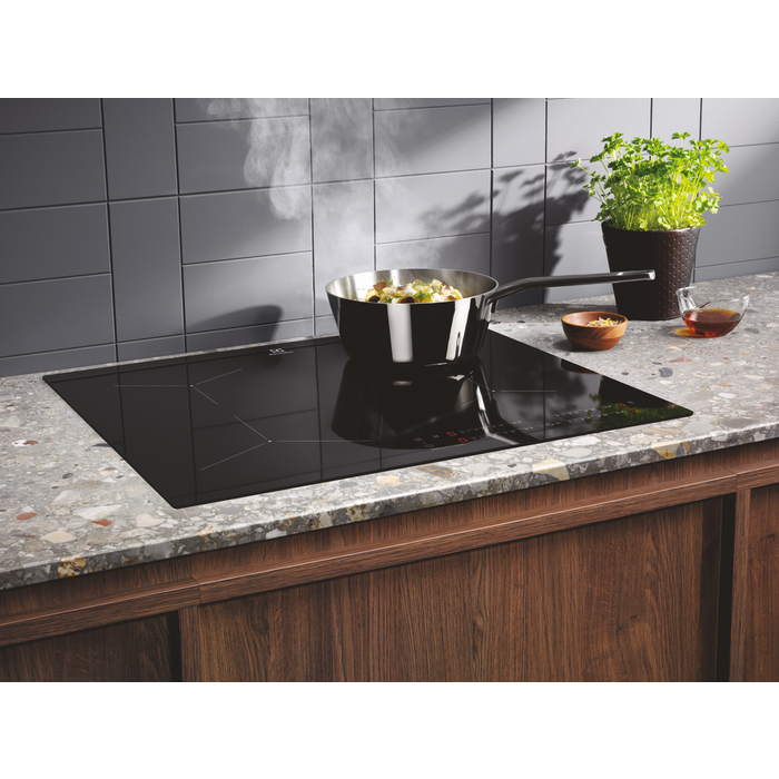 Electrolux - Індукційна - CIL61443C