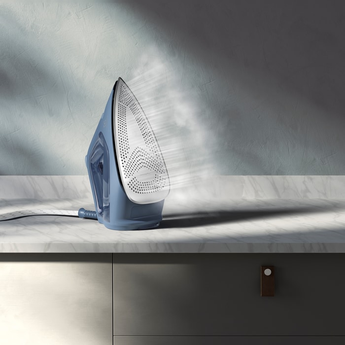 Electrolux - Утюг с функцией пара - E7SI1-8DB