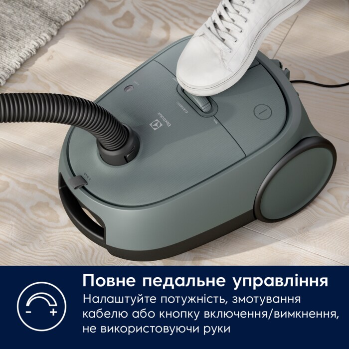 Electrolux - Мішковий пилосос - EB61C1OG