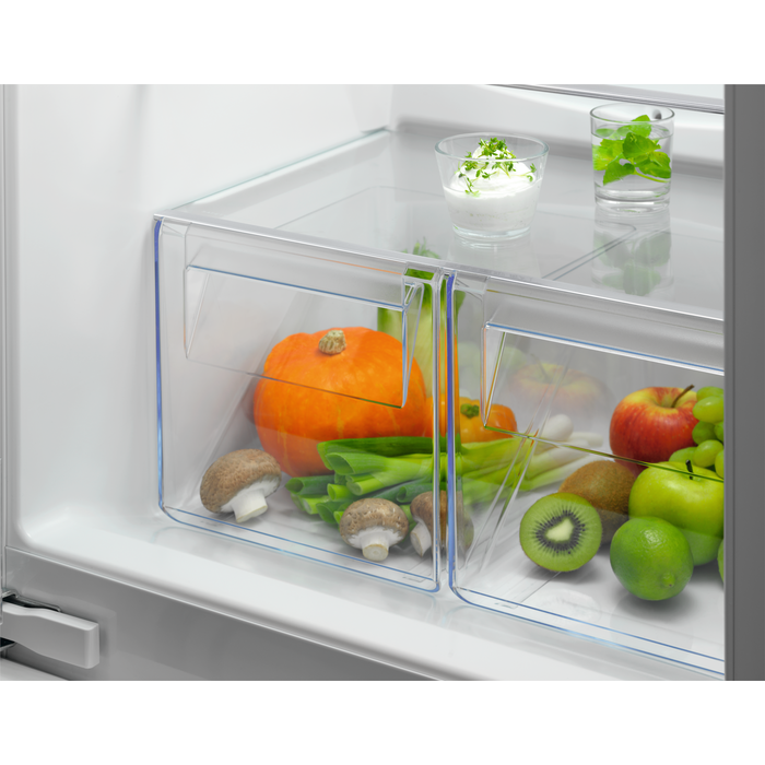Electrolux - Вбудовуваний холодильник з морозильною камерою - RNT6TF18S1