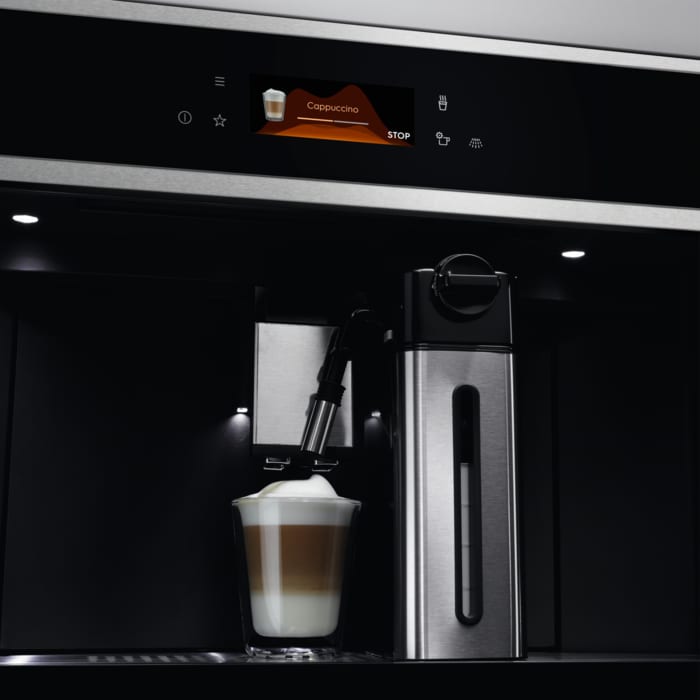 Electrolux - Встроенная кофемашина - EBC85X