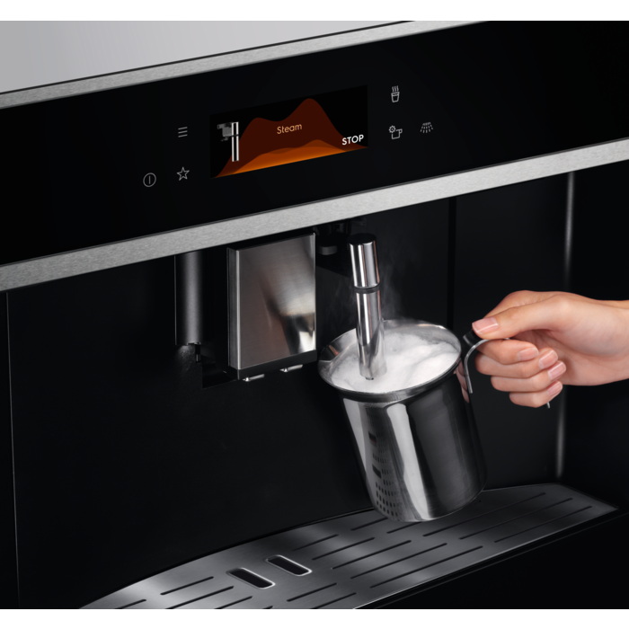 Electrolux - Встроенная кофемашина - EBC85X