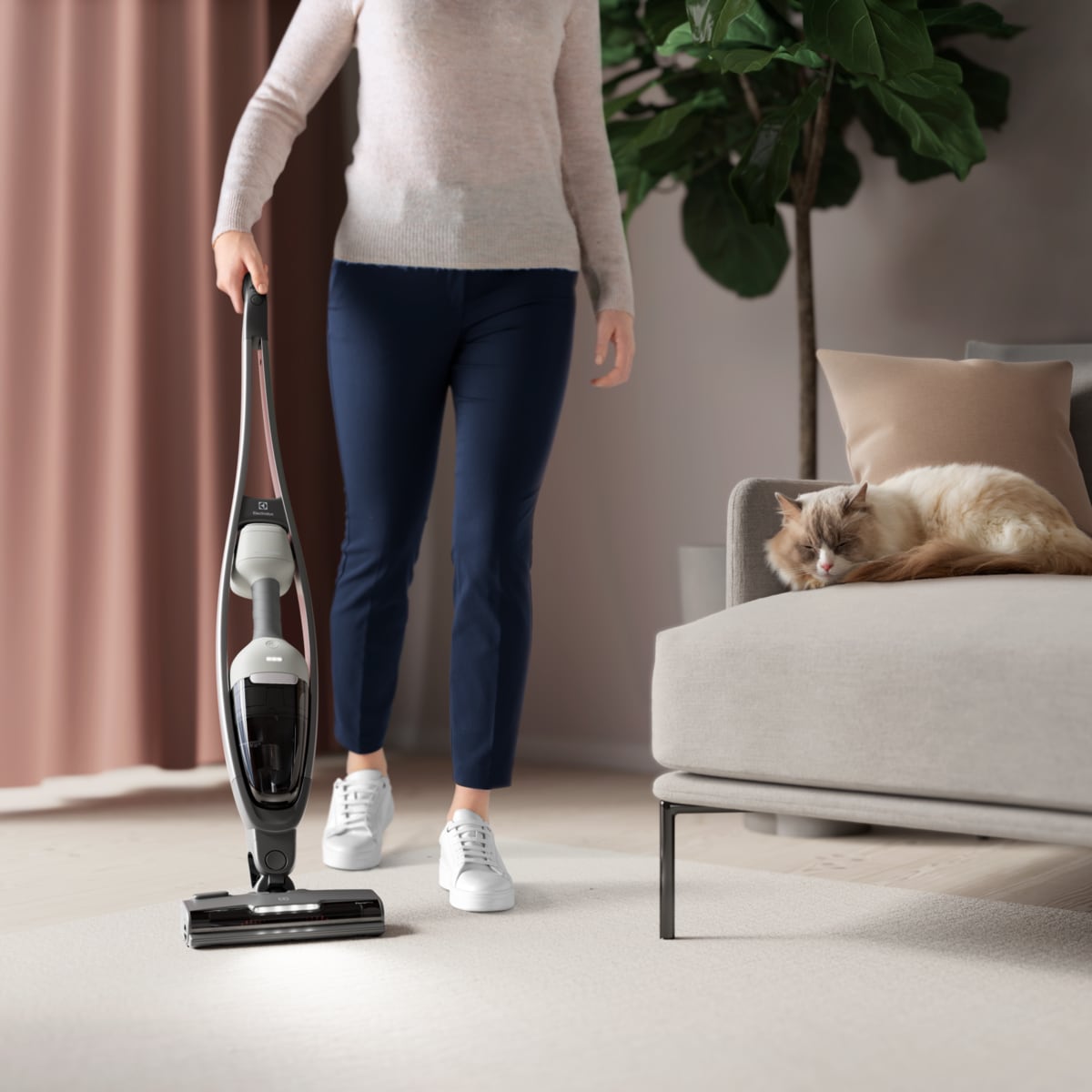 Electrolux - Беспроводной пылесос - ES62HB25UV