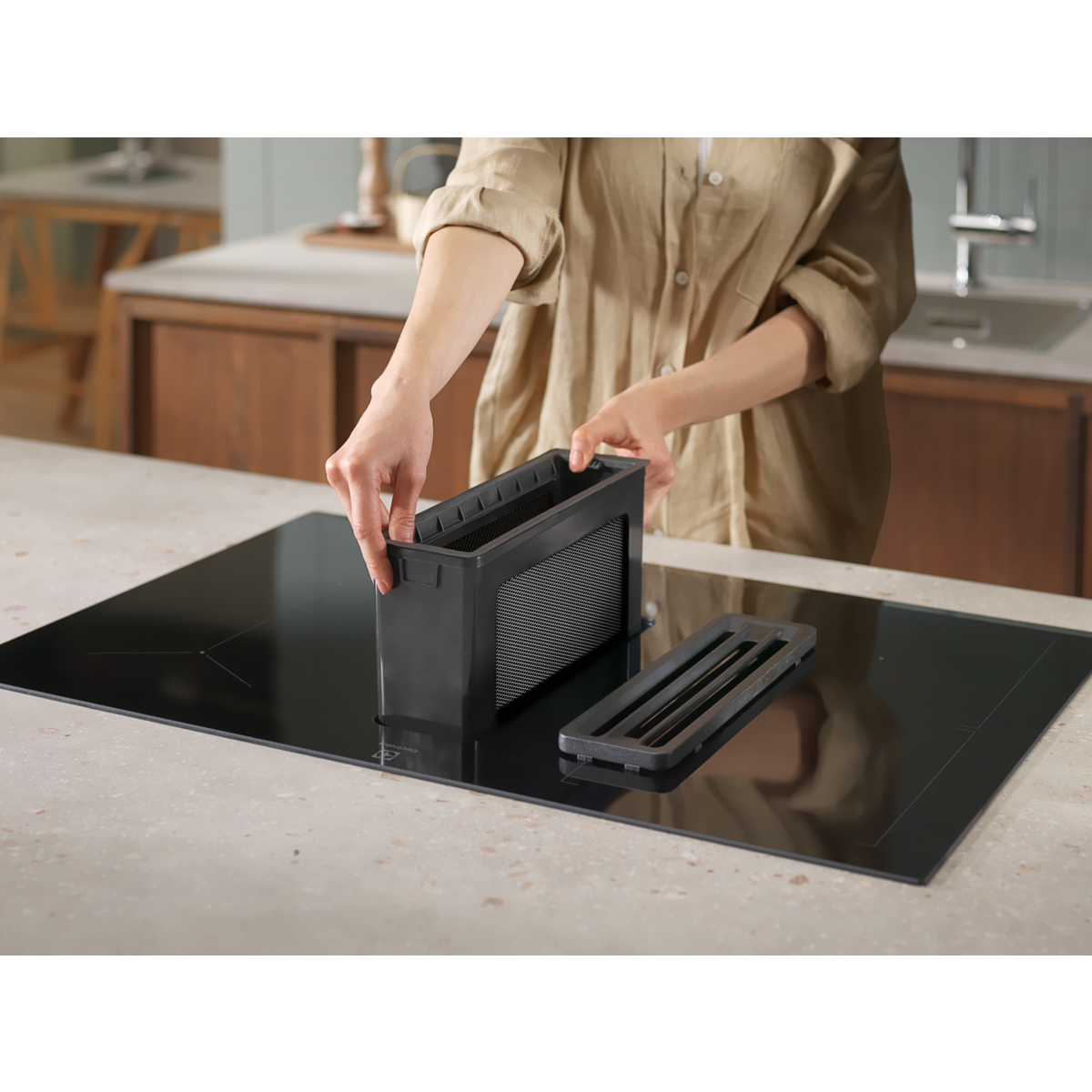 Electrolux - Набір витяжка і панель - KCC83443