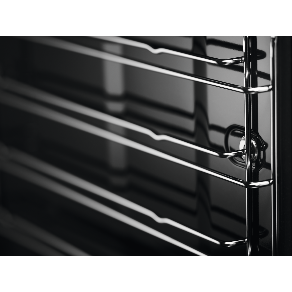 Electrolux - Компактна духова шафа - EVM8E08V