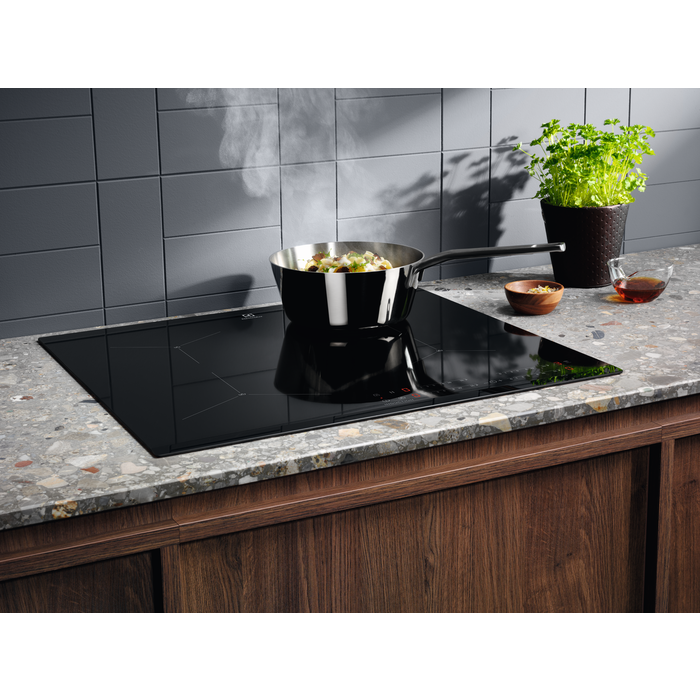 Electrolux - Індукційна - IPES6452KF