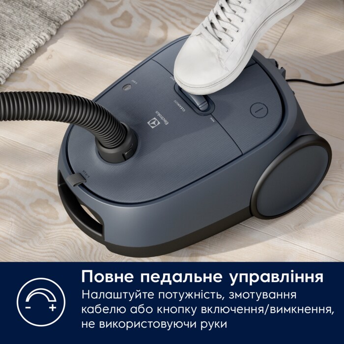 Electrolux - Мішковий пилосос - EB61C4DB