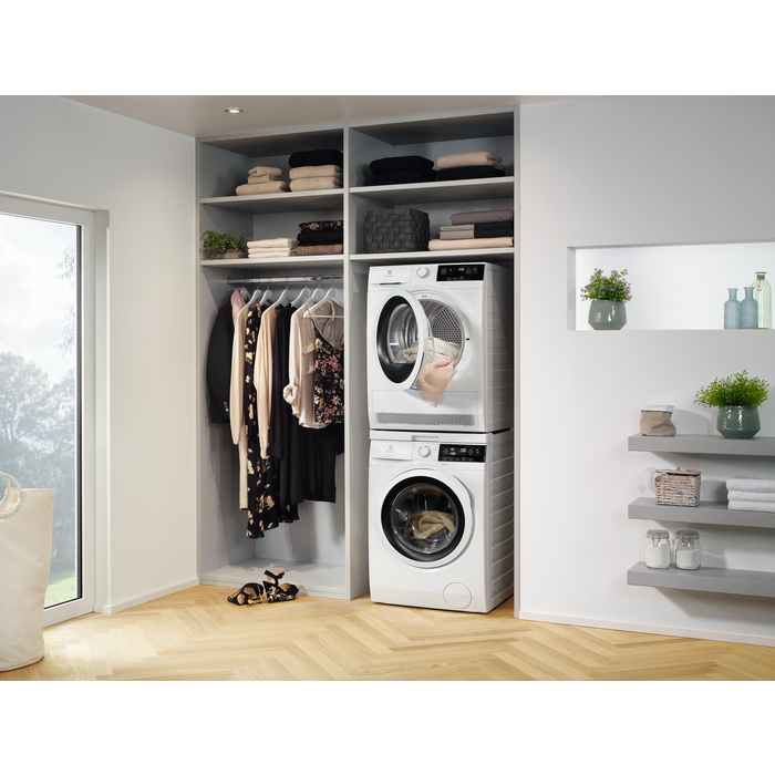 Electrolux - З тепловим насосом - EW8HR358S
