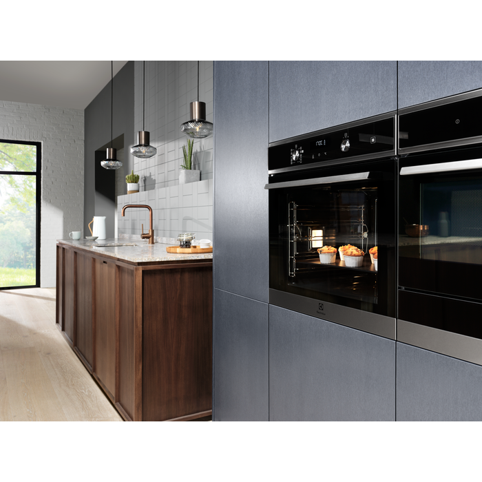 Electrolux - Духова шафа з парою - OED5H70X