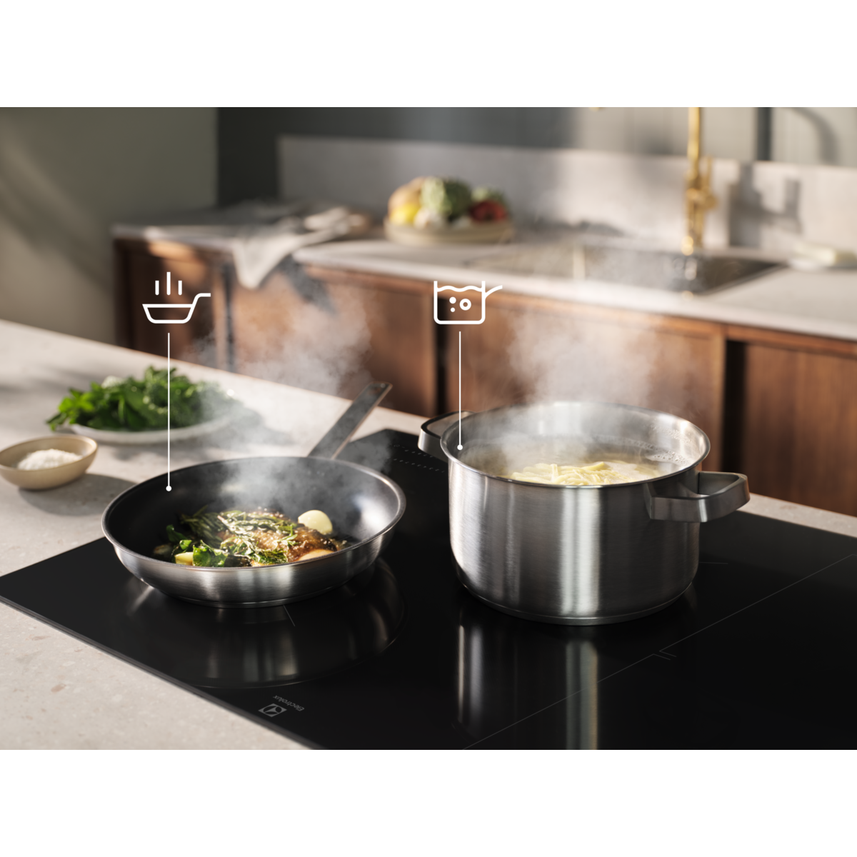 Electrolux - Індукційна - EIS67483