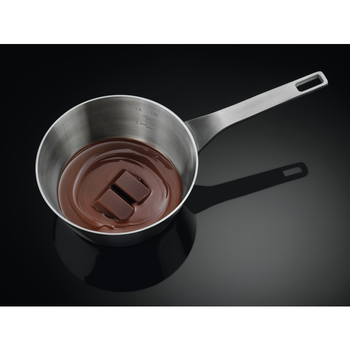 Electrolux - Смешанного типа - EGD6576NOK