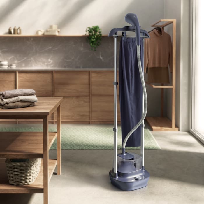 Electrolux - Отпариватель для одежды - E7US1-4MN
