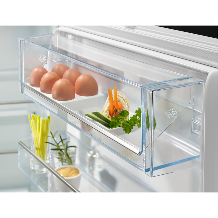 Electrolux - Встраиваемый холодильник с морозильной камерой - ENP7TD75S