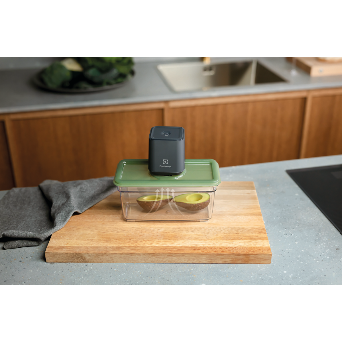 Electrolux - Integrated Vacuum Sealer - EVFK1+