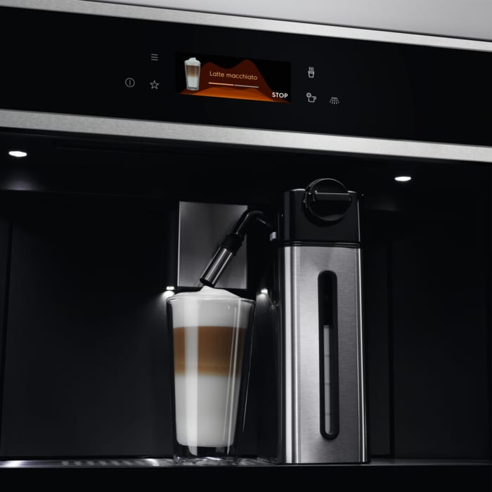 Electrolux - Встроенная кофемашина - EBC85X