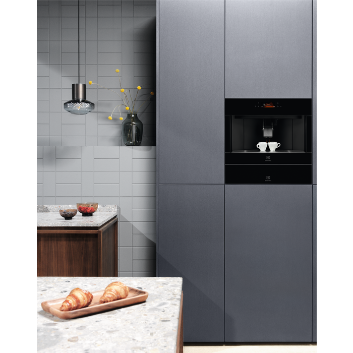 Electrolux - Встроенная кофемашина - KBC85Z