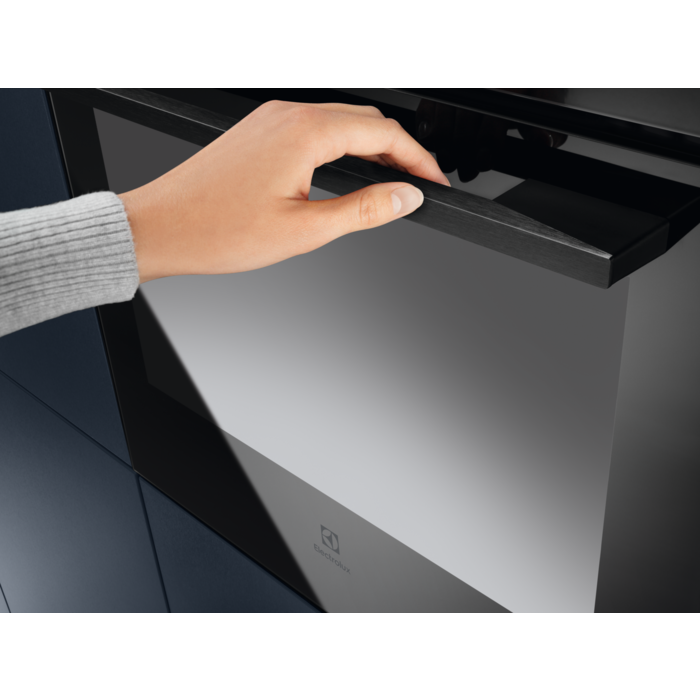 Electrolux - Духова шафа з парою - OKA9S31WZ