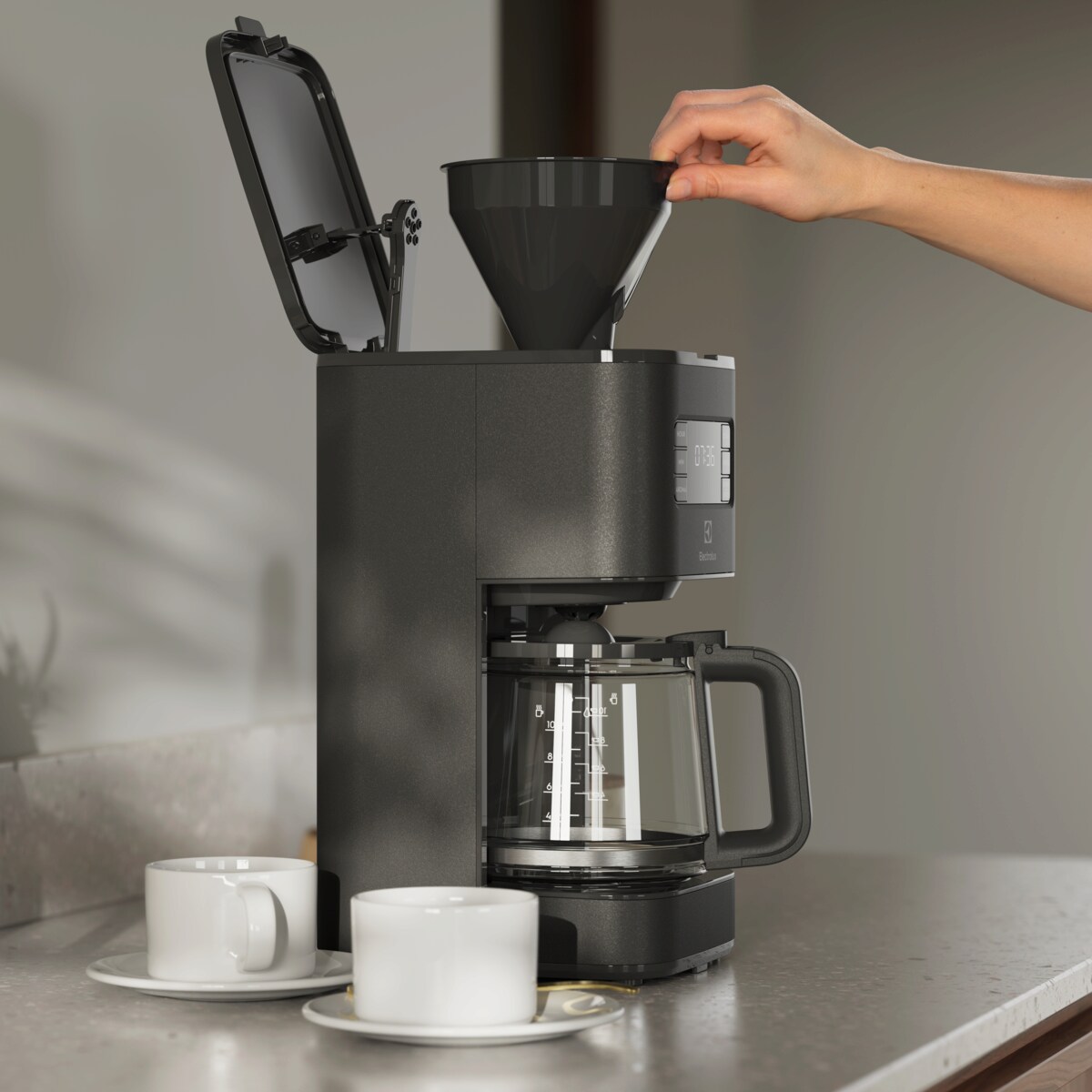 Electrolux - Кофемашина - E5CM1-6AN