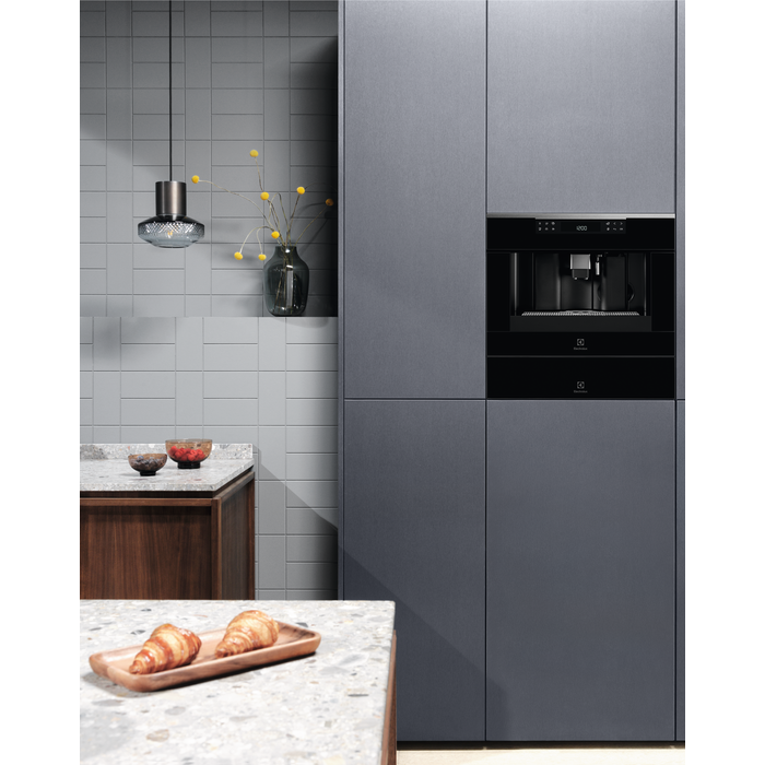 Electrolux - Встроенная кофемашина - KBC65X