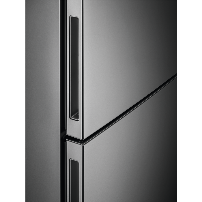 Electrolux - Отдельностоящий холодильник с морозильной камерой - RNT7ME34X2