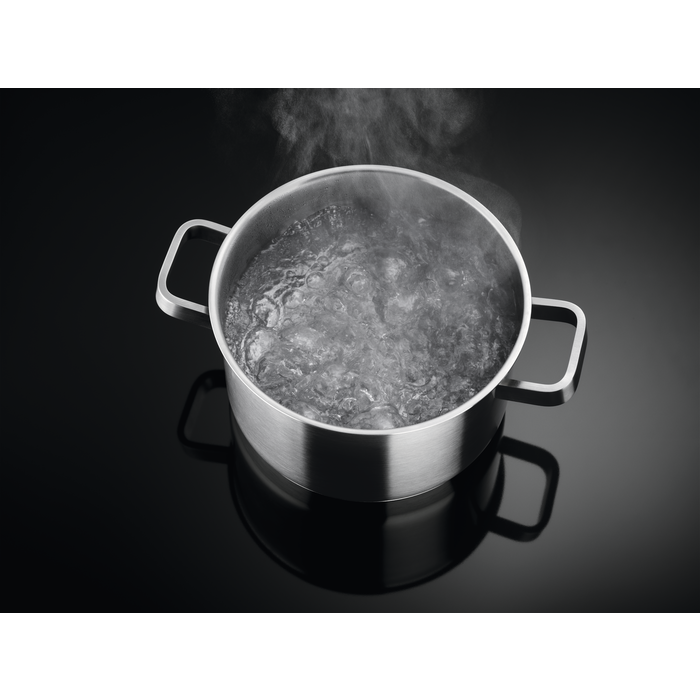 Electrolux - Смешанного типа - EGD6576NOK