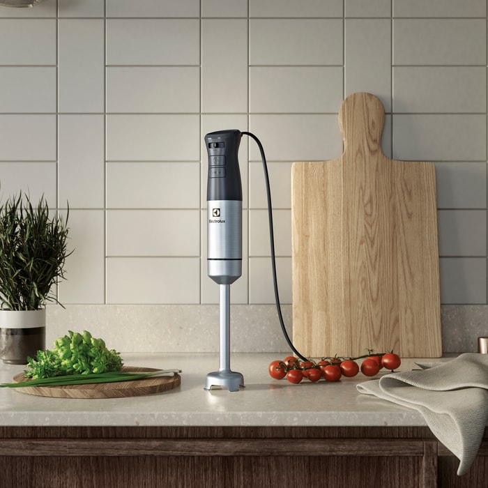 Electrolux - Погружний блендер - E5HB1-8SS