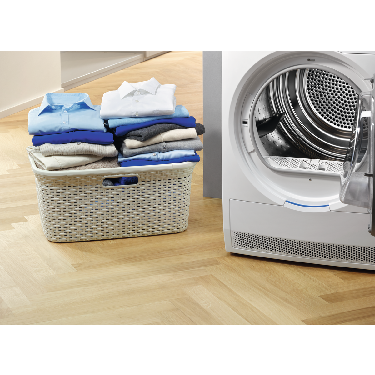Electrolux - Конденсационного типа - EW6CR428W