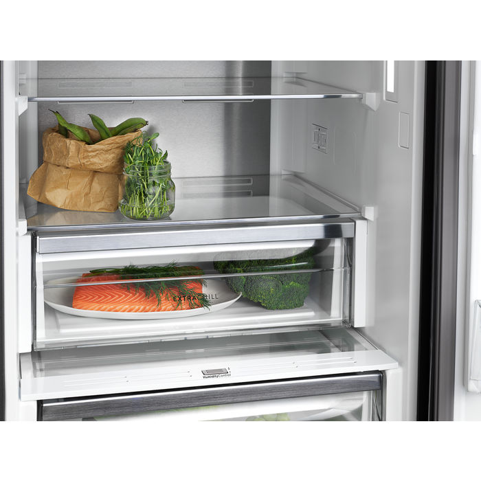 Electrolux - Отдельностоящий холодильник с морозильной камерой - RNT7ME34G1