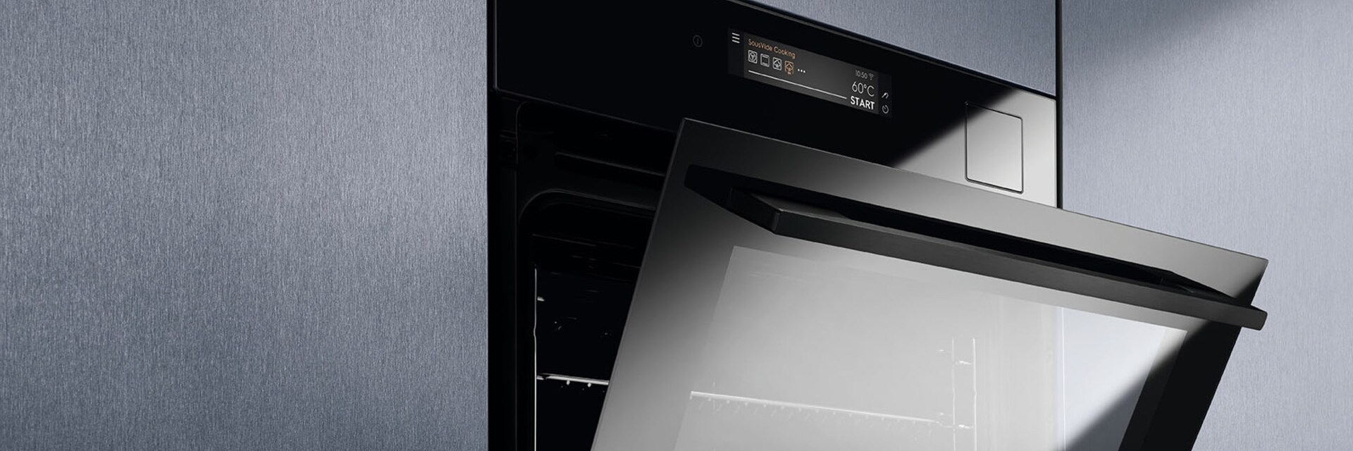 Духова шафа з парою Electrolux