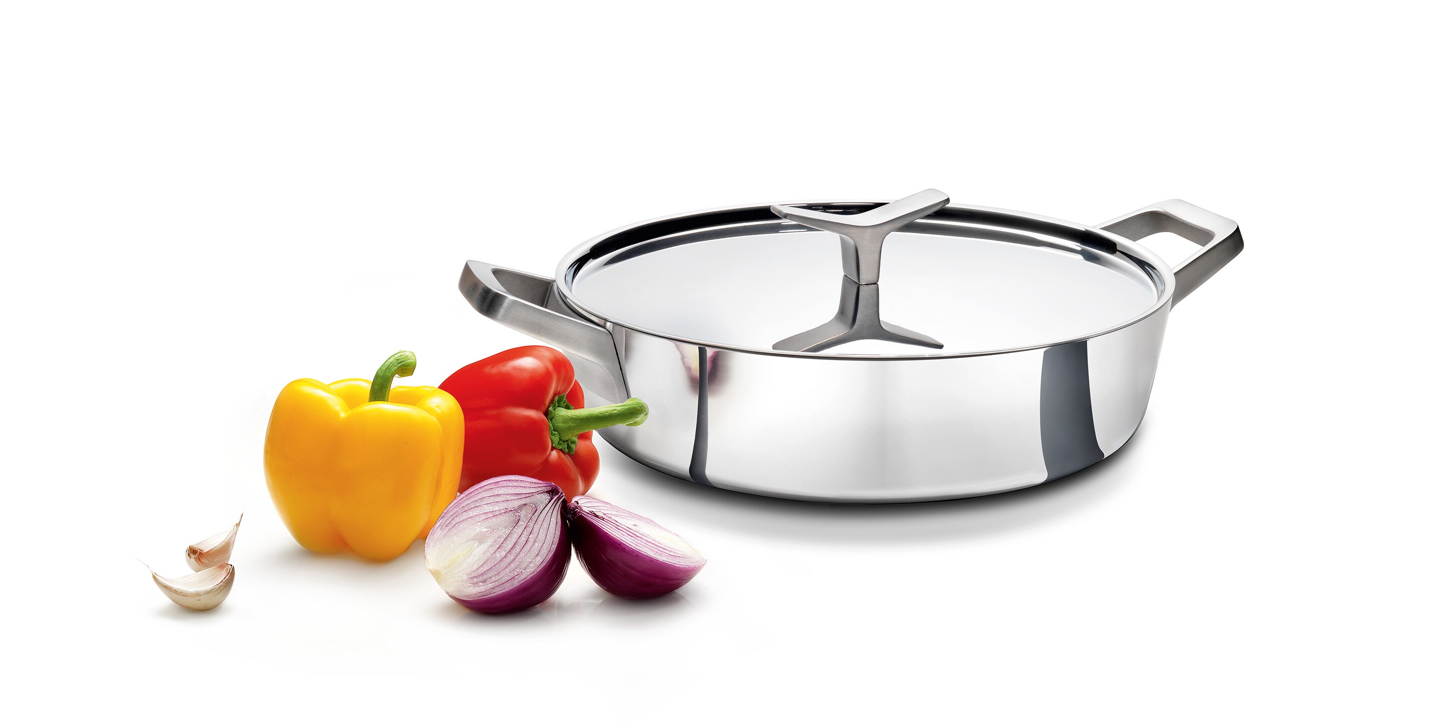 Низкая кастрюля Infinite Chef с перцем, луком и чесноком