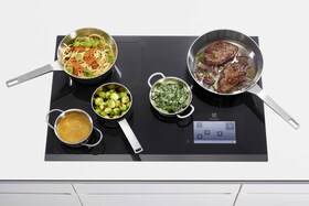 Индукционная варочная панель Electrolux Infinite Combi