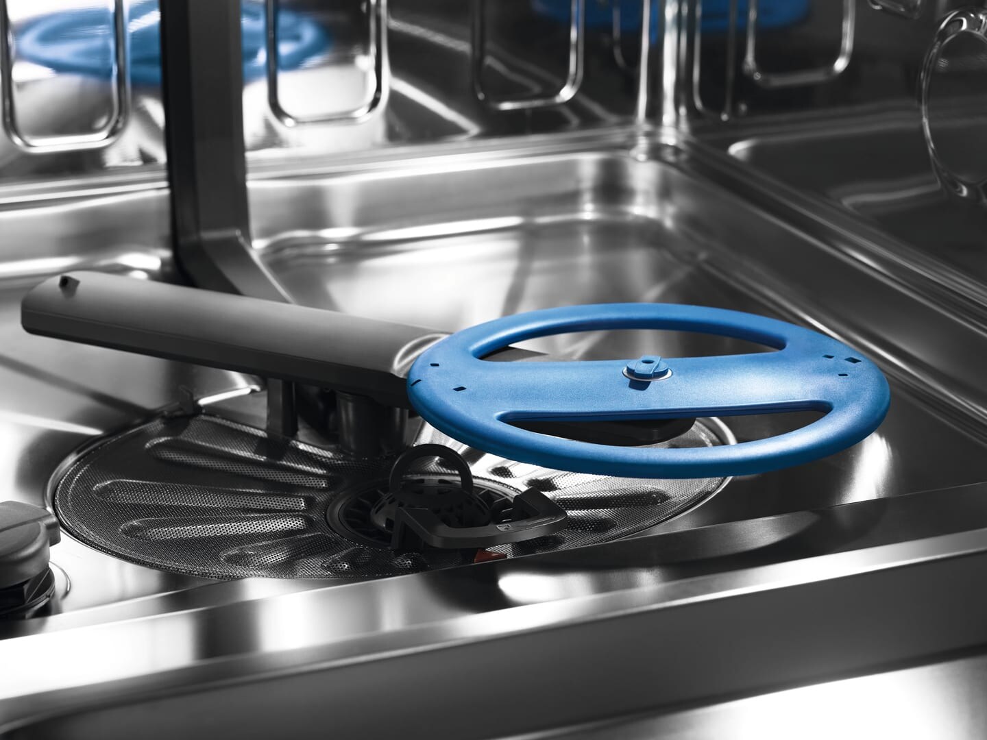 satellite arm in dishwasher