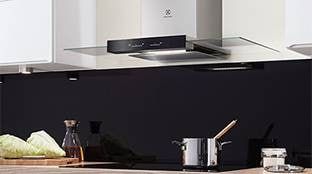 Витяжка Electrolux